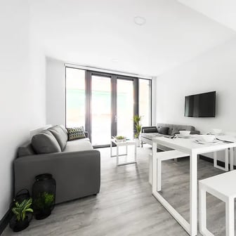 Standard Ensuite - Image 3