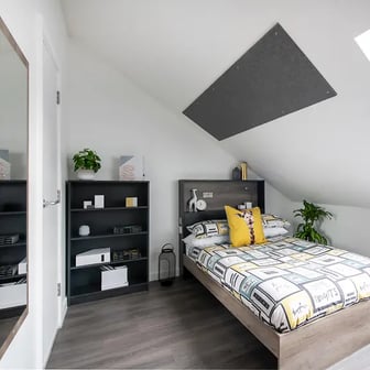 Premium En Suite - Image 1