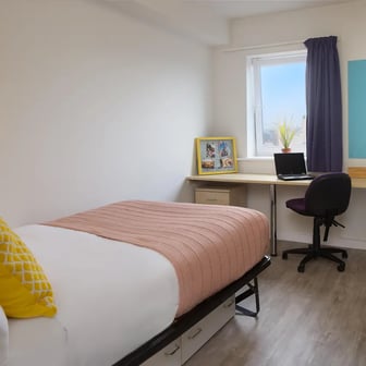 Premum En Suite - Image 3