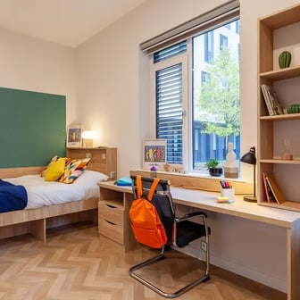 Premium Studio + - Image 1