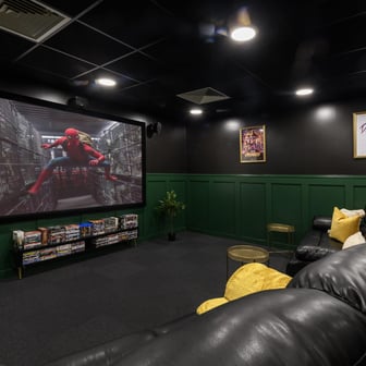 Premier En-suite 13 Bed - Image 7