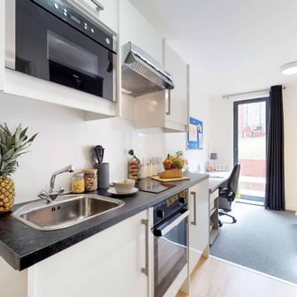 Premium Studio - Image 3