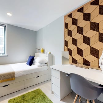 Premium Studio - Image 3