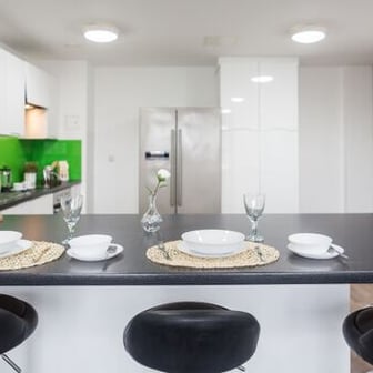 Standard Ensuite - Image 4