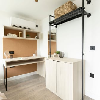 Penthouse En-suite - Image 3