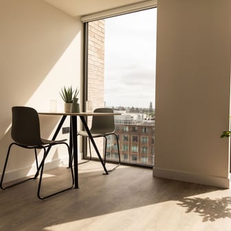 One Bed Apartment - Image 3