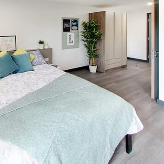 Superior Studio - Image 1