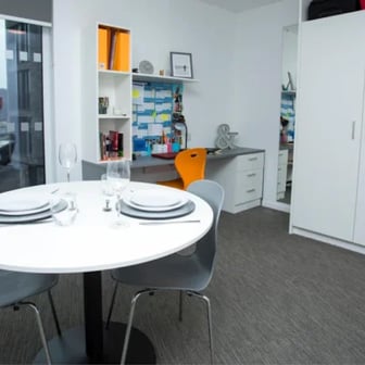 Luxe Plus Studio - Image 2