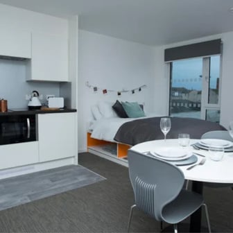 Luxe Plus Studio - Image 4