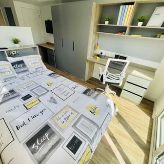 Extra Large En-Suite - Image 1