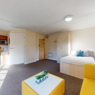 Classic Studio Plus - Image 1