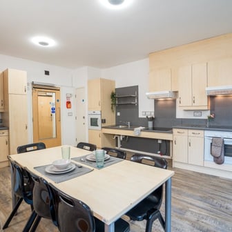 Standard Ensuite - Image 4