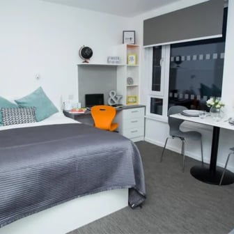 Executive Studio - Image 1