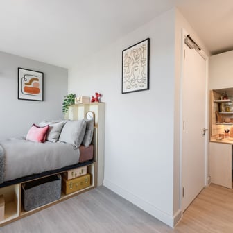 Premium Studio - Image 2