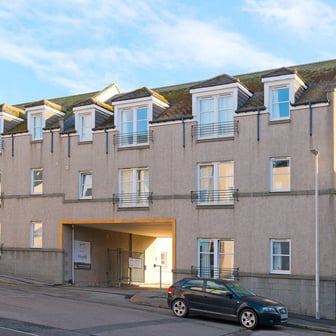 Standard - 3 Bed Flat - Image 5