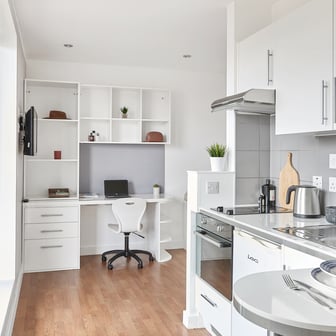 Penthouse Studio - Image 2