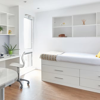 Premier Studio Plus - Image 3