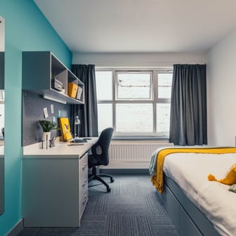 Superior Plus 5 Bed - Image 1