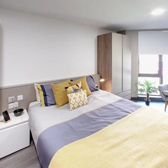 Premium Studio - Image 1