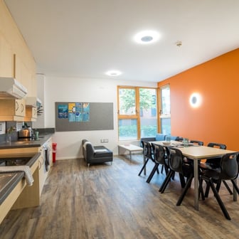 Standard Ensuite - Image 3