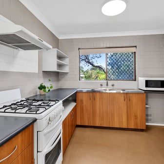 South Two Bedroom Shared Apartment - Image 5