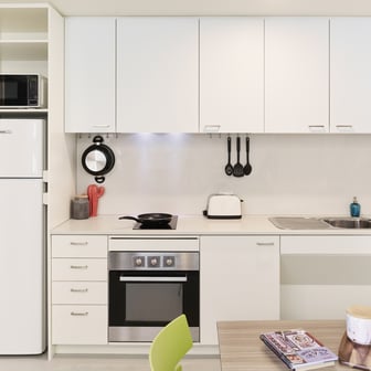 Superior Studio Apartment - Image 2