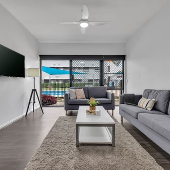 Premium Six Bedroom Shared Apartment - Image 6