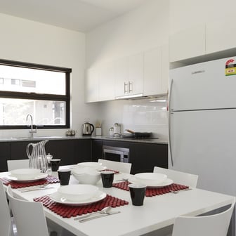 Standard Six Bedroom Shared Apartment - Image 3