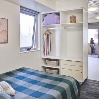 Superior Studio Apartment with Balcony - Image 1