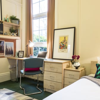 Apartment (Shared Access) - Image 1