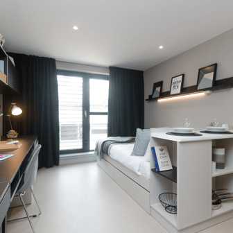 Silver Studio - Image 3