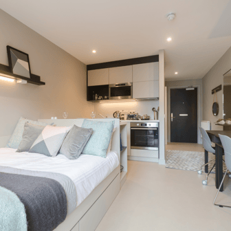 Silver Studio - Image 2