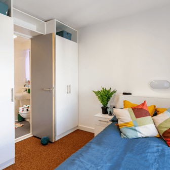 Gold Studio - Image 3