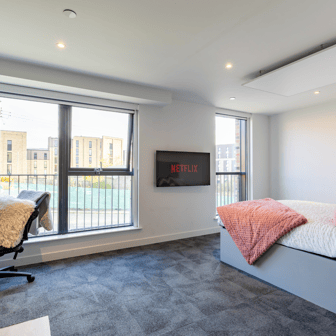 Diamond Studio - Image 1