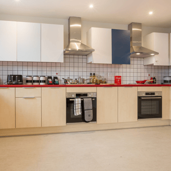 Bronze Plus En Suite - Image 6