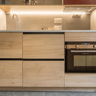 Executive Studio - Image 6