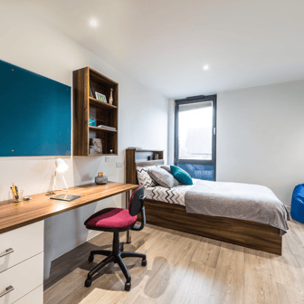 Penthouse Studio - Image 1