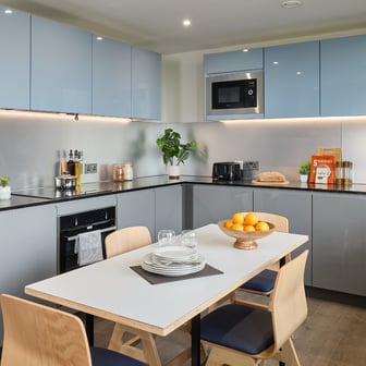 Private Bedroom - Summer Room - Image 7