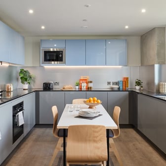 Private Bedroom - Summer Room - Image 6