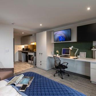 Studio DDA/Gold - Image 1