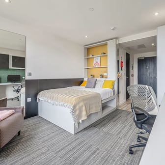 Studio - Silver - Image 5