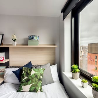 Ensuite - Classic - Image 1