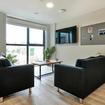 Bronze En-suite - Image 4