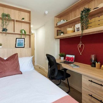 Bronze En-suite - Image 2