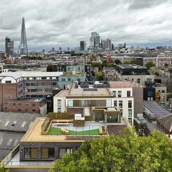 Platinum Plus Studio - Image 4