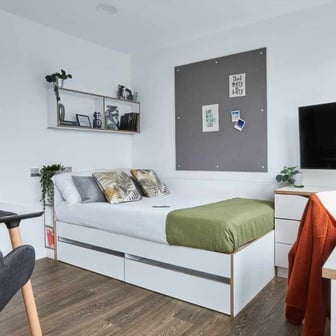 Platinum Studio - Image 2