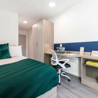 Ensuite Silver Plus - Image 1