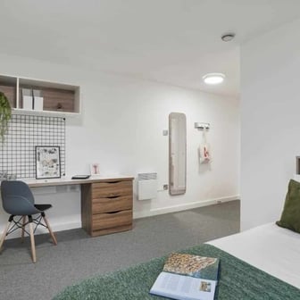 Premium En-Suite - Image 2