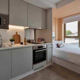 Silver Studio - Image 4