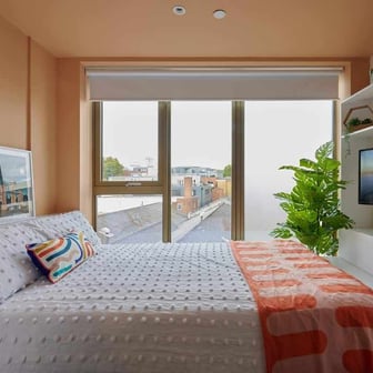 Silver Studio - Image 1